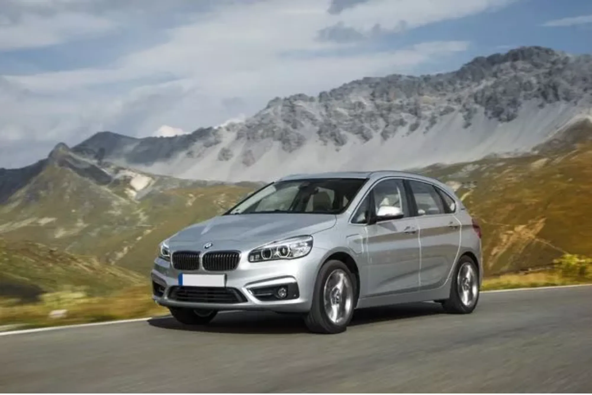 is bmw rear wheel drive