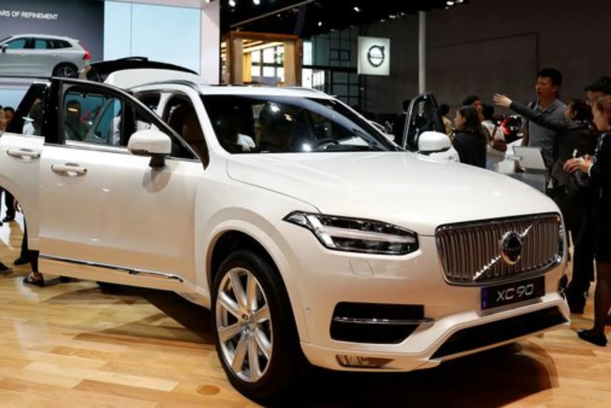 is volvo a chinese company