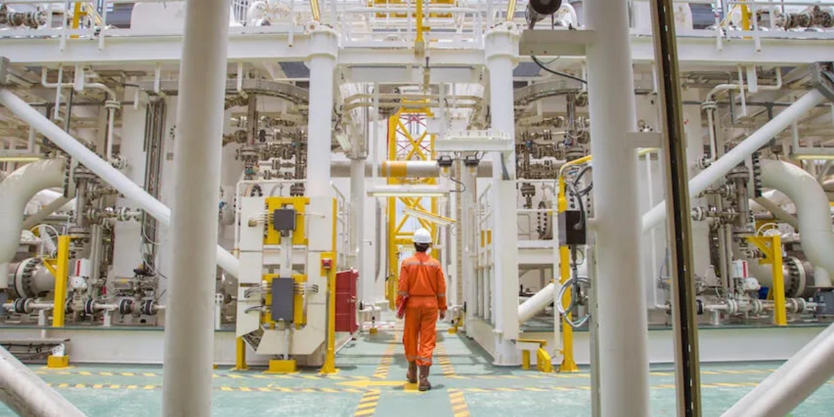 adm energy share price