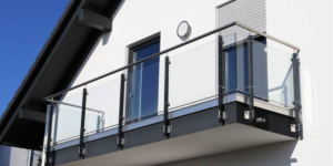 aluminium and glass balustrades (1)