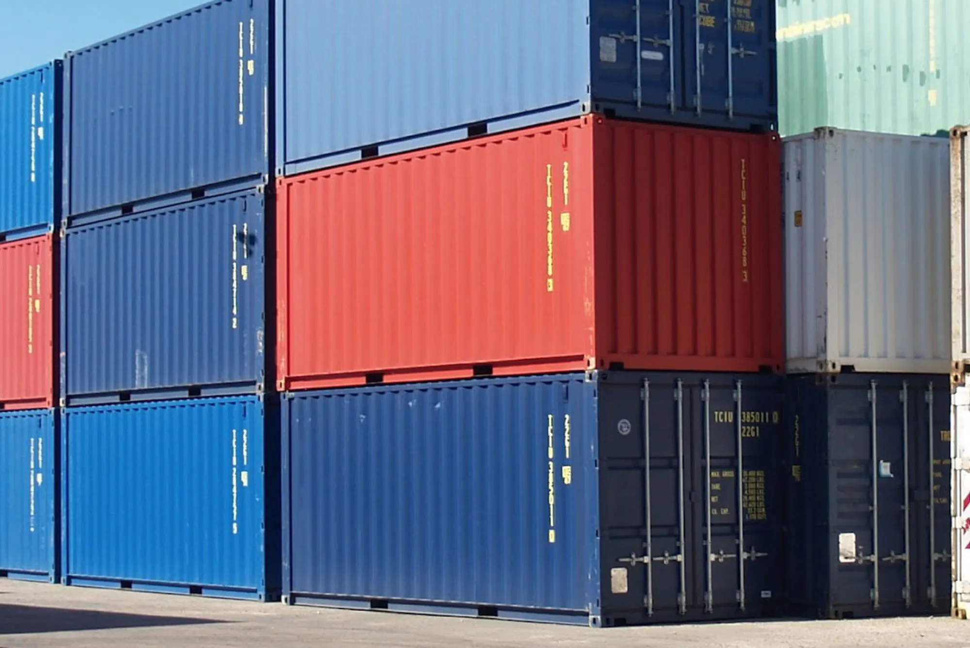 Best Companies Offering Shipping Containers for Sale in UK