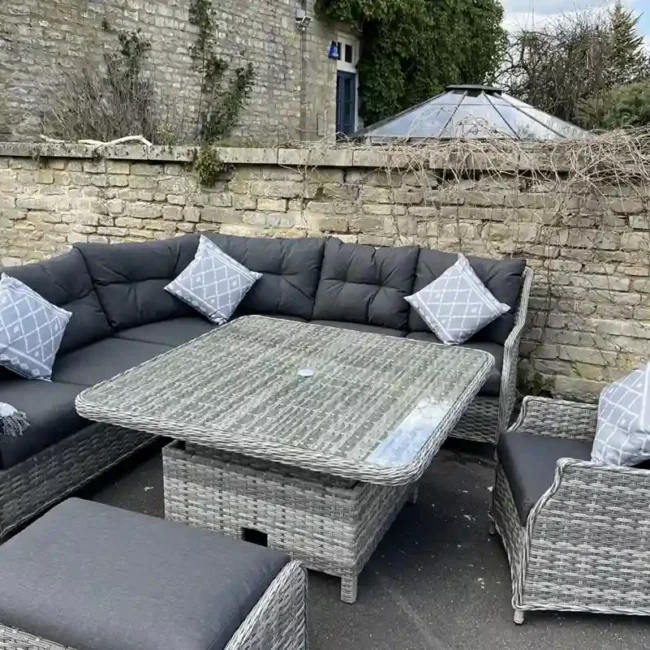 Rattan Garden Furniture Sets with Outdoor Rattan Sofa Options